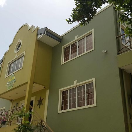 Savannah Maison Guest House Port of Spain ภายนอก รูปภาพ