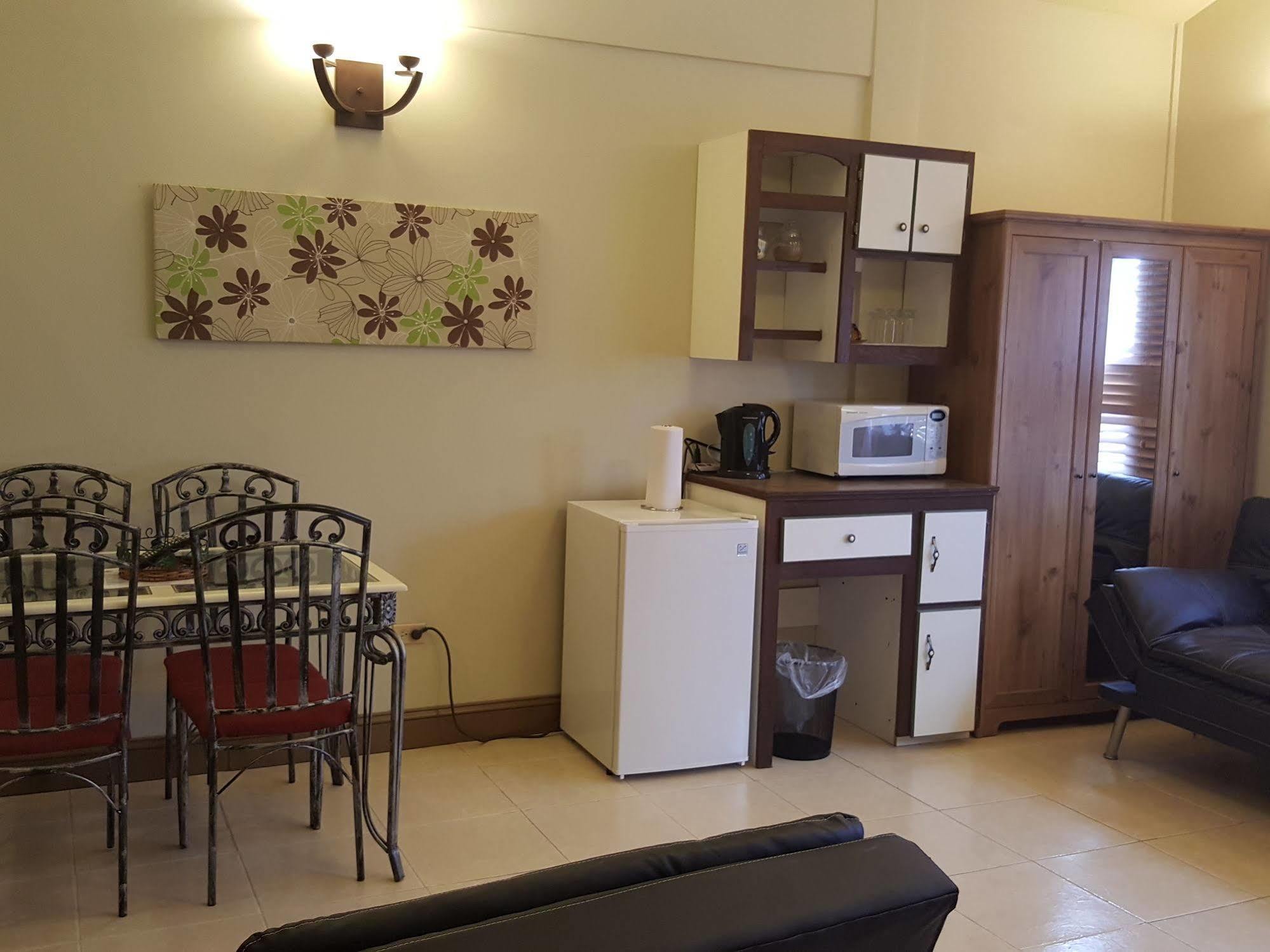 Savannah Maison Guest House Port of Spain ภายนอก รูปภาพ